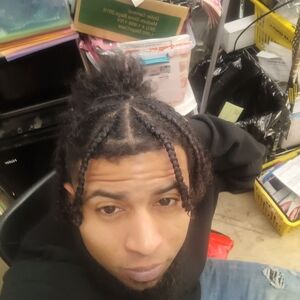 💫 meet your posher a.k.a. purse man 👛👜